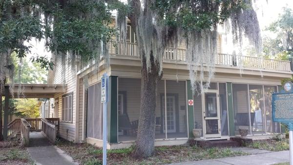 Robert Lee McKenzie's Home and Office Historical Marker