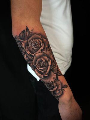 Black & Grey Roses by René @inkedbyrene