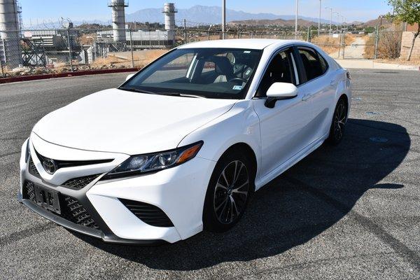 2018 Toyota Camry SE