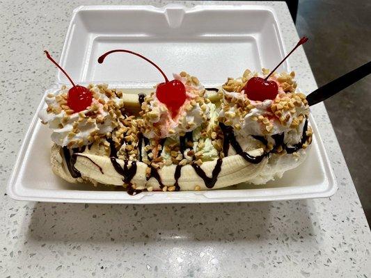 Strawberries and Cream Banana Split "traditional" - HUGE! Delicious.