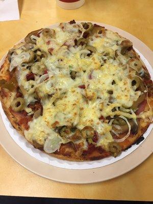 Pizza Mixta - The works, Cuban-style pizza