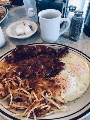 Corned Beef Hash* ... I ordered hash & hash browns crispy