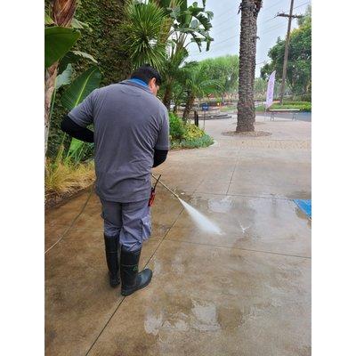 Power washing floors