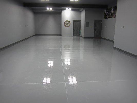 The most basic resinous coating option we offer is the solid-colored epoxy, perfect for residential garages or large commercial projects.