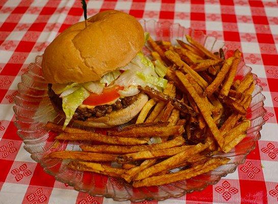 Fresh ground Burger and fresh-baked Bun