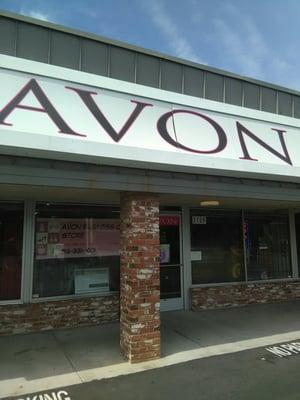 AVON Business Center & Store