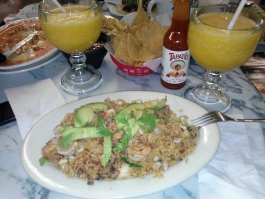 Arroz con mariscos a delicious plate.