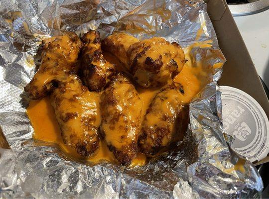 Buffalo Wings (6 count)