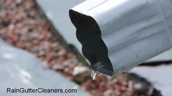 Rain Gutter Cleaning