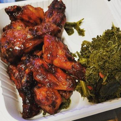 7-piece Balsamic Wings (they gave my 9) & Kale was so damn good !!! #GootEats