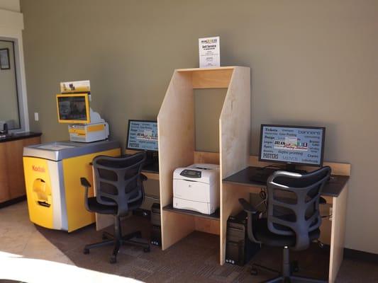 Kodak Photo Kiosk,
 PC Rental Stations