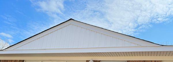 Loving this Board & Batten siding!!!