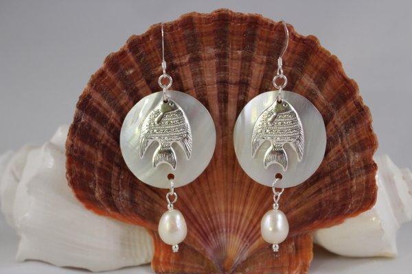 Shell and pearl earrings