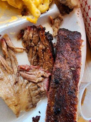 TEXAS COUNTRY BBQ