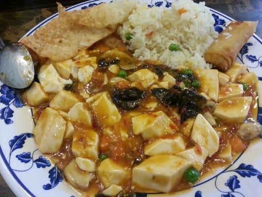 spicy tofu lunch special