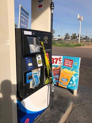 Seven days later and this is still broken... Worst gas station in Phoenix