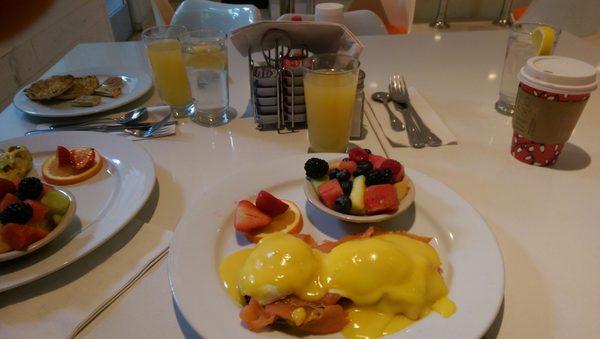 Eggs Benedict with Smoked Salmon ...yummy