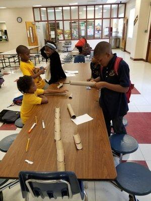 STEAM SCHOLAR CLUB after school program. Pom pom challenge.