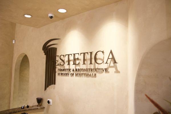 Estetica Cosmetic & Reconstructive Surgery