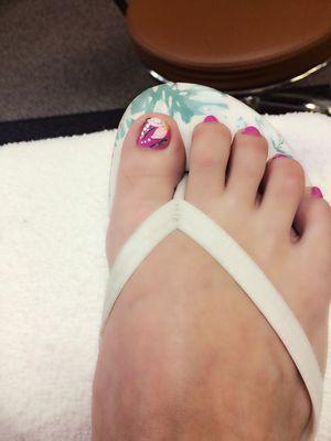 Pedi with design