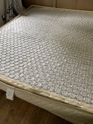 This is interior of mattress, with the mini coils and foam layer removed for easier moving into new location.  The top can be zipped off.