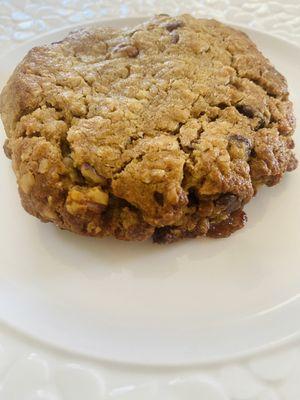 Oatmeal cookie