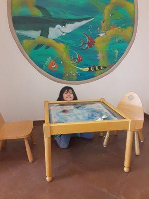 Kids corner! Cool table!