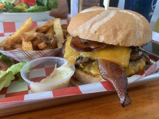 Soco house burger