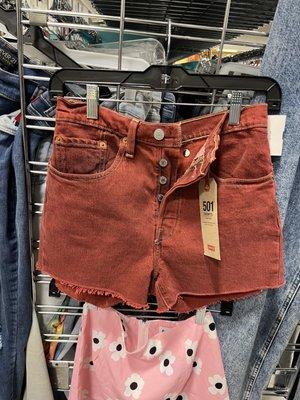 New With Tags Levi's Red Shorts