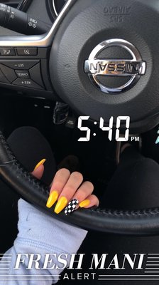 checkered nails