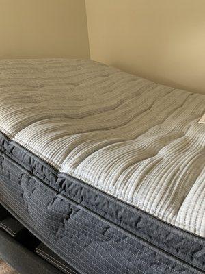 Brand new mattress sags in middle.