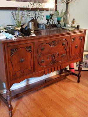 Buffet from the 40's, good condition, 972-467-6634, Lori