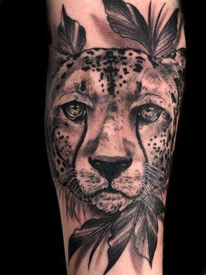 Cheetah portrait realism tattoo