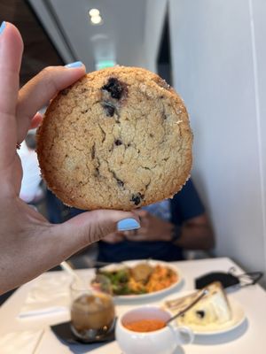 Giant cookie