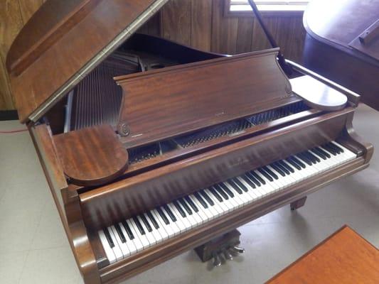 1908 Steinway and Sons