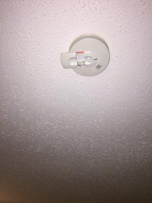 Best Value Inn make sure you bring 9V battery for the smoke alarm.