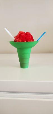 Large Shaved ice. Do you have what it takes to finish it?