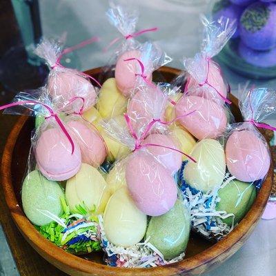 Easter Bath Bombs!!