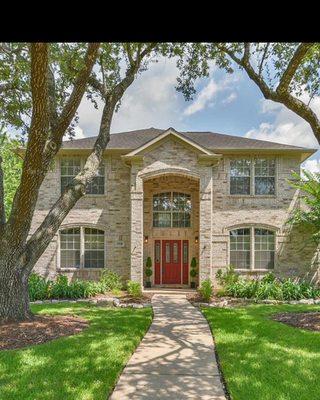 Buying, selling, leasing in Galveston County, Harris County and Brazoria County