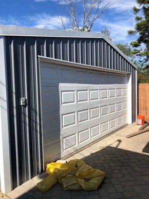 Garage door Installation, service and repair