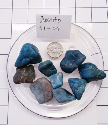 APATITE Apatite pieces