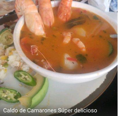 Caldo de camarones