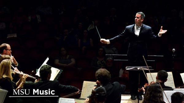 Director of Orchestras Kevin Noe conducts the MSU Symphony Orchestra