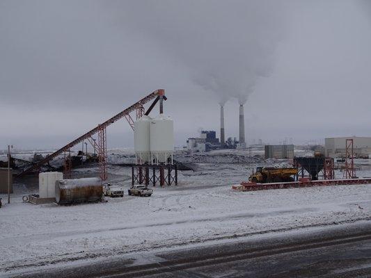 Highway view from Minnkota Power Plant