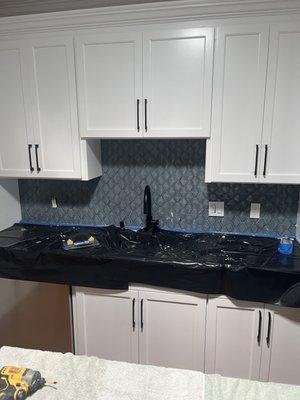 Kitchen backsplash