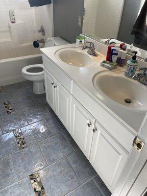 #Bathroomcleanup