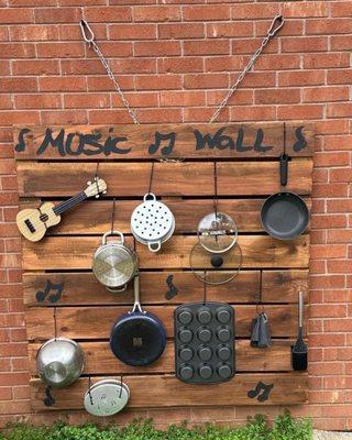 Playground music wall