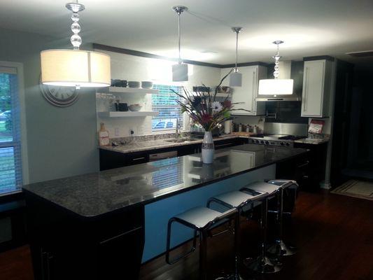 A 135 inch seamless Silver Pearl granite island and Delicatus granite on the perimeter @ Moncks Corner, South Carolina