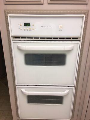 Wall oven