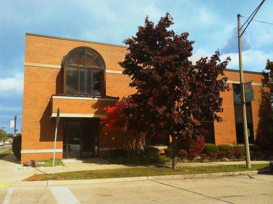 Brookhouse & Hemsing Law Offices building on Sheridan Road Kenosha Wisconsin